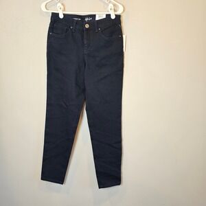 Style Co Jeans Curvy Skinny NWT Womens 2 S Black Denim NWT